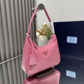 【Высококачественный оригинал】 Новейшая модная сумка Prada с золот
