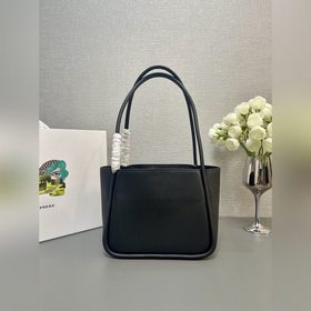 【Высочайшее качество】 Новая модель 1BG539 с плечевым ремнем уже в