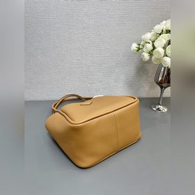 【Высочайшее качество】 Новая модель 1BG539 с плечевым ремнем уже в