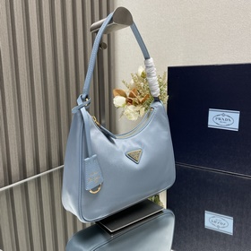 【Высочайшее качество】 Новейшая модная сумка Prada с золотыми мета
