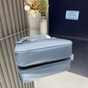 【Высочайшее качество】 Новейшая модная сумка Prada с золотыми мета