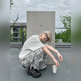 18-F 54 размер, оригинальная модель в черной опраме, в наличии