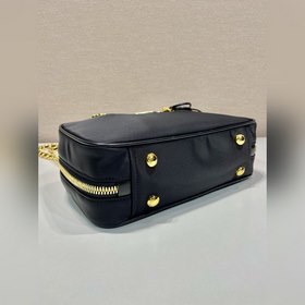 Новая сумка 1BB121A в стиле винтаж, маленькая Эта сумка из серии 