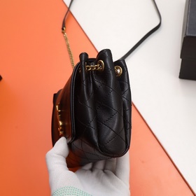 [Эксклюзивные фотографии] Возвращение модели Mini Nolita, которая