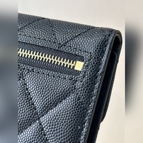 Кожа с узором «икра» из верхнего слоя коровьей кожи, с четкими зе