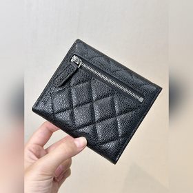 Черный икорный соус CF