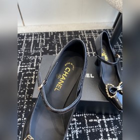 Chanel 24 новинка, туфли с квадратным носком, тонким каблуком и б
