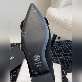 Chanel 24ss Новые туфли Mary Jane с заостренным носком и камелией