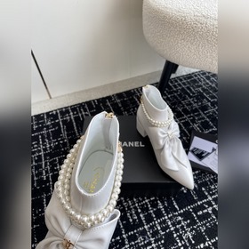 Chanel 24 новые туфли с заостренным носком, толстым каблуком, бан