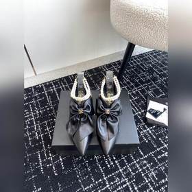 Chanel 24 новые туфли с заостренным носком, толстым каблуком, бан