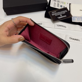 Обновленная версия Chanel в новых цветах. Новейшая модель с 7 кар