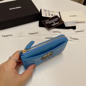 Обновленная версия Chanel в новых цветах. Новейшая модель с 7 кар