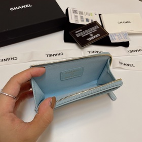 Обновленная версия Chanel в новых цветах. Новейшая модель с 7 кар