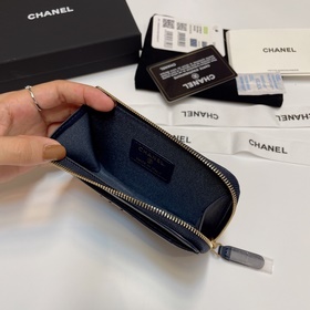 Обновленная версия Chanel в новых цветах. Новейшая модель с 7 кар