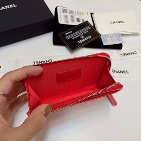 Обновленная версия Chanel в новых цветах. Новейшая модель с 7 кар