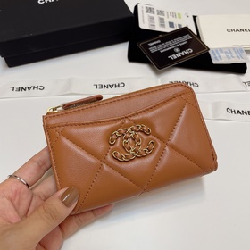 Обновленная версия Chanel в новых цветах. Новейшая модель с 7 кар