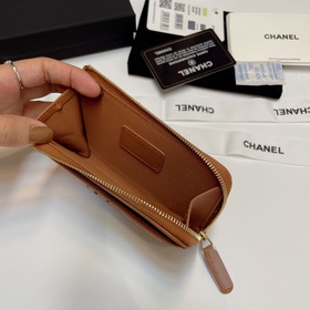 Обновленная версия Chanel в новых цветах. Новейшая модель с 7 кар