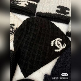 Официальная модель вязаной шапки Chanel