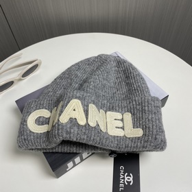 【CHANEL】 Новая модель шерстяной вязаной шапки, представленная в п