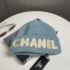 【CHANEL】 Новая модель шерстяной вязаной шапки, представленная в п