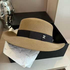 Шляпа Chanel из шерсти, 100% шерсть, окружность головы 57 см.