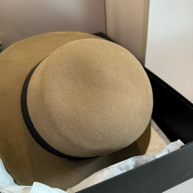 Шляпа Chanel из шерсти, 100% шерсть, окружность головы 57 см.