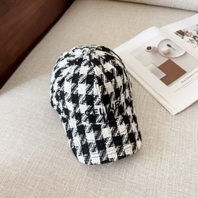 Бейсболка Chanel, шерстяной материал, в стиле Chanel, необходимый