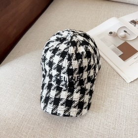 Бейсболка Chanel, шерстяной материал, в стиле Chanel, необходимый