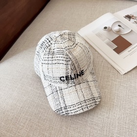Бейсболка Chanel, шерстяной материал, в стиле Chanel, необходимый