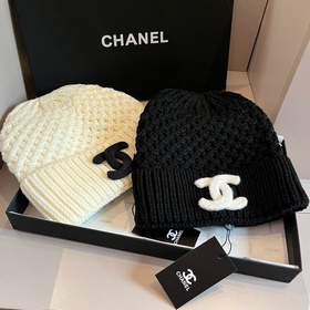 Chanel вязаная шапка