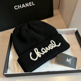Chanel вязаная шапка