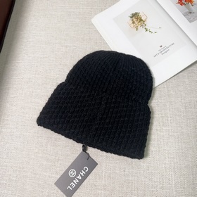 CHANEL Осень-зима, новая коллекция, модель от известного бренда, 
