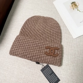 CHANEL Осень-зима, новая коллекция, модель от известного бренда, 