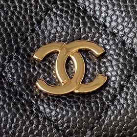 chanel 24c A 3573 mini с текстурой личи, несколько способов ношен