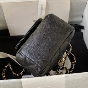 chanel 24c A 3573 mini с текстурой личи, несколько способов ношен