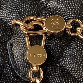 chanel 24c A 3573 mini с текстурой личи, несколько способов ношен