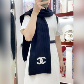 Новая коллекция Chanel на осень-зиму, обеспечивает превосходную т