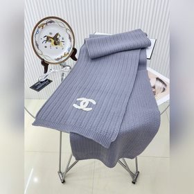 Новая коллекция Chanel на осень-зиму, обеспечивает превосходную т
