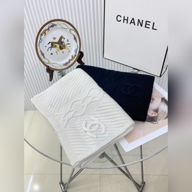 Новая коллекция Chanel на осень-зиму, обеспечивает превосходную т