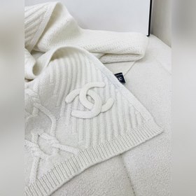 Новая коллекция Chanel на осень-зиму, обеспечивает превосходную т
