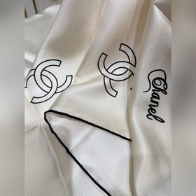 Односторонний шелковый платок Xiao Xiang. Рекомендуется приобрест