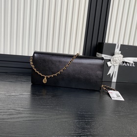 chanel 24k CF подержанная новая модель AS5182 лаконичная изысканн