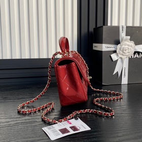 chanel 24K CF mini handle AS2431. Этот дизайн выглядит очень элег