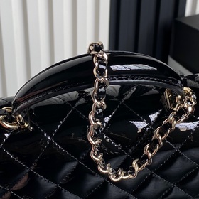 chanel 24K CF mini handle AS2431. Этот дизайн выглядит очень элег