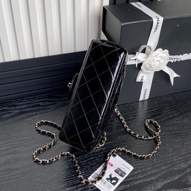chanel 24K CF mini handle AS2431. Этот дизайн выглядит очень элег