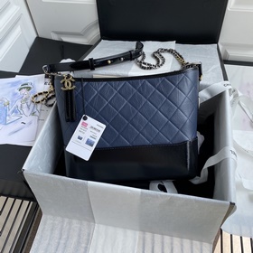 93824 Chanel Gabrielle Маленькая Габриэль никогда не разочаровыв