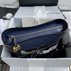 93824 Chanel Gabrielle Маленькая Габриэль никогда не разочаровыв