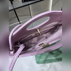 Новейшая модель Chanel 24S 31bag из масляной кожи, модная и униве