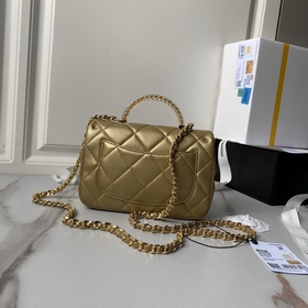 chanel CFmini 24s прозрачная сумка с ручкой AS4848 Эта сумка с ру