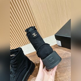 Ботинки Chanel на толстой подошве, визуально удлиняют ноги, насто